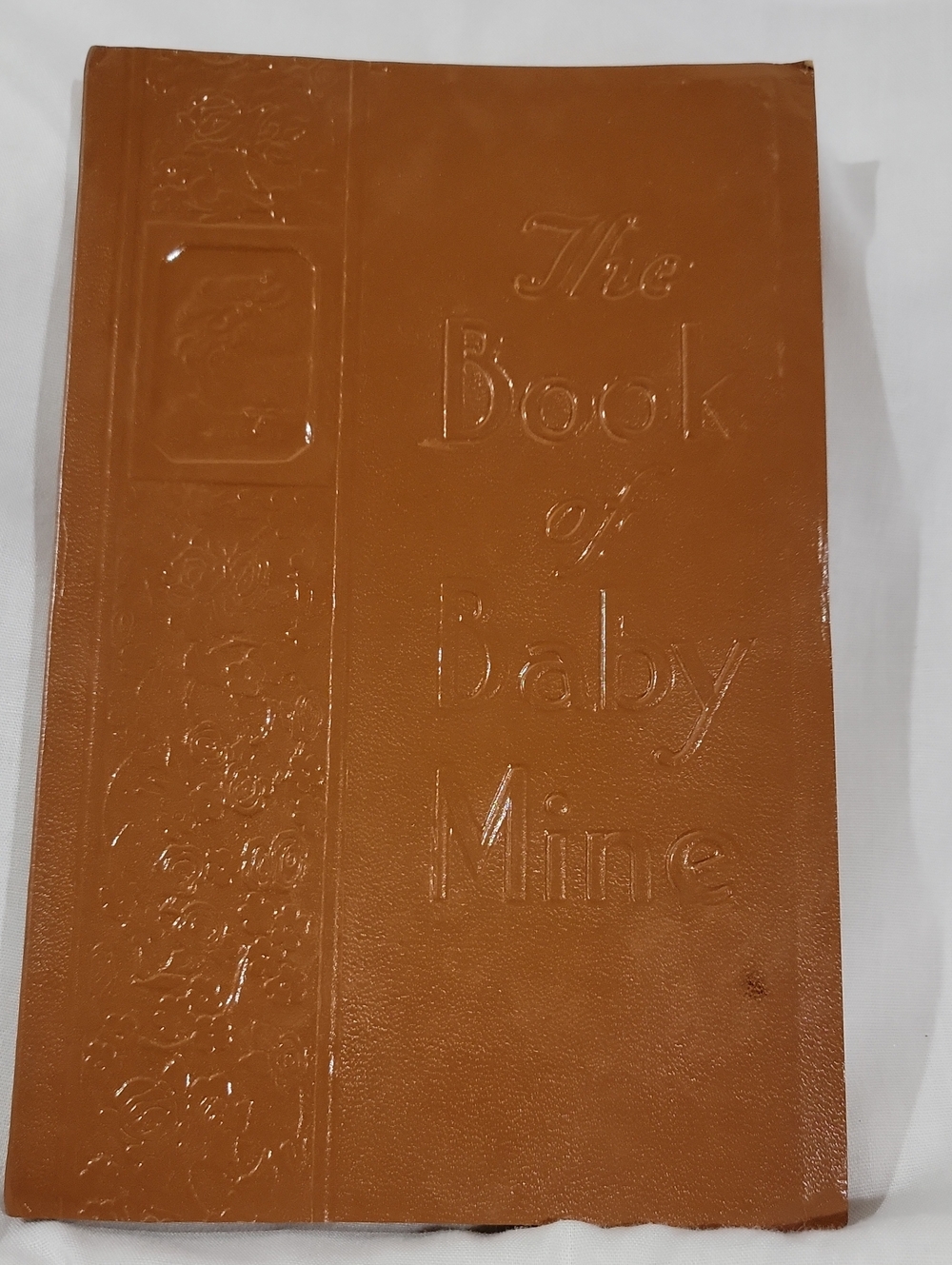 Vintage 1947 Faux Leather The Book of Baby Mine Baby Book Record Clean Unused